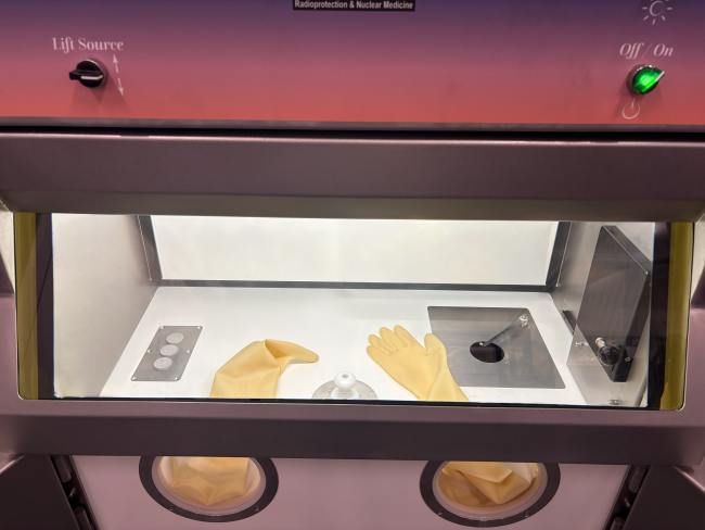 Shielded isolator worktop-2.png